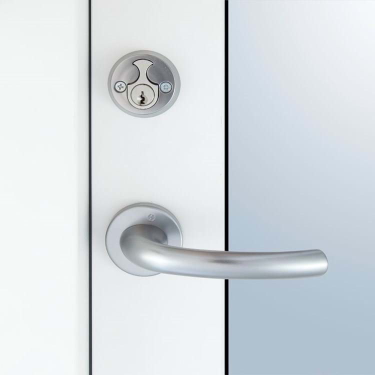 Facadedørsgreb m/rosetter (Tokyo) incl. oval cylinder