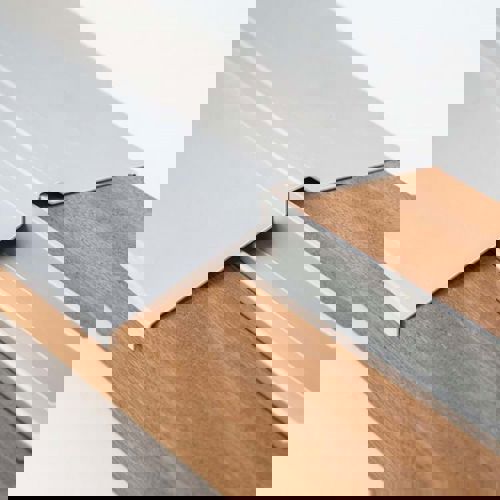 Aludækplade til dør med glasfiber -og hårdttræstrin